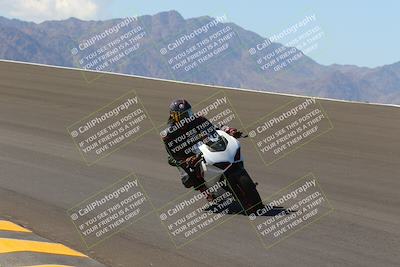 media/Oct-03-2022-Moto Forza (Mon) [[5f077a3730]]/Beginner Group/Session 2 (Turn 10)/